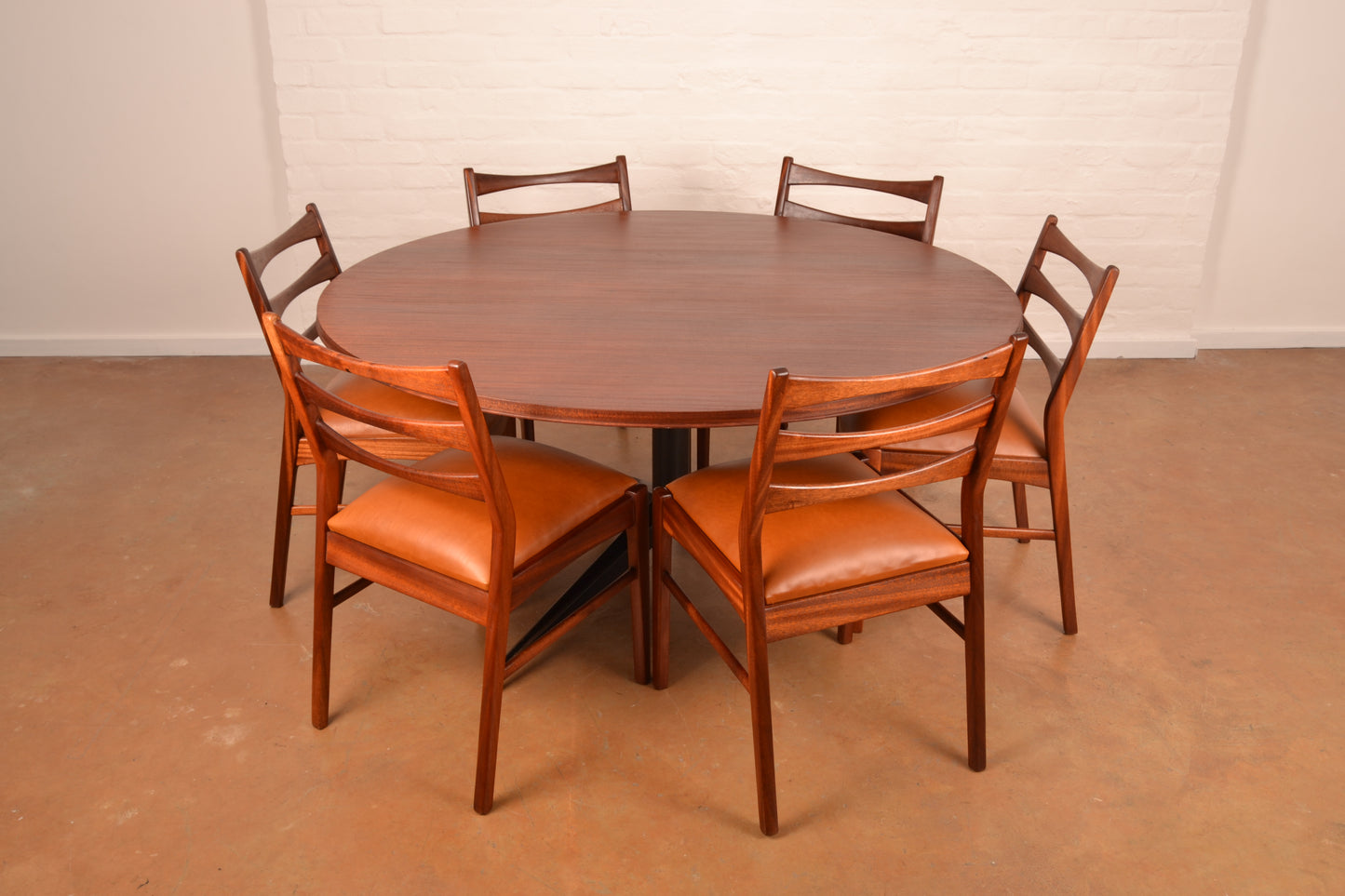 6-Seater Mid Century Modern Dining Set by DS Vorster & Co