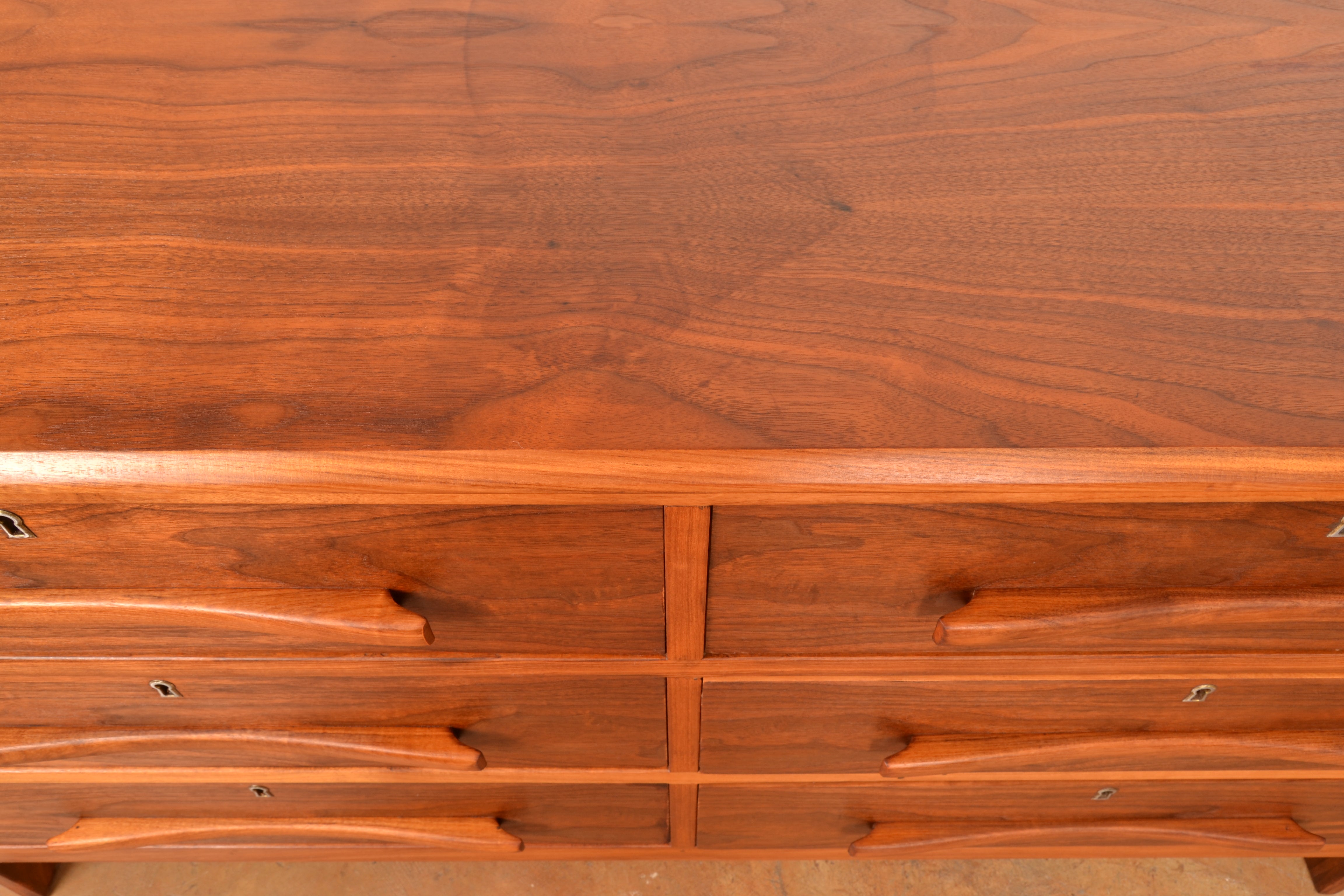 Mid Century Modern 6-Tier Chest of Drawers by Torrente