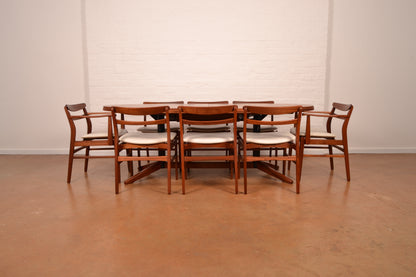8–10 Seater Extendable South African Mid-Century Modern Dining set designed by John Tabraham for DS Vorster & Co in Mahogany