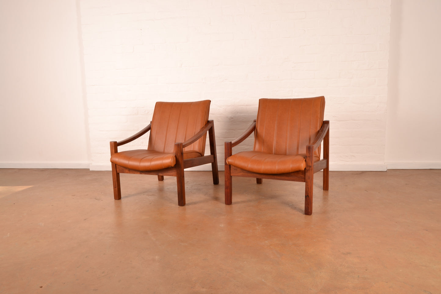 Pair of Vintage South African Mid-Century Modern Armchairs in Solid Kiaat & Toffee Leather