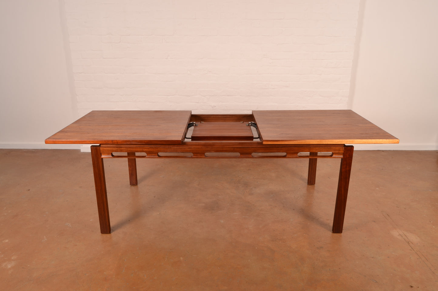 MCM 6-8 Seater Dining Table by Greaves & Thomas