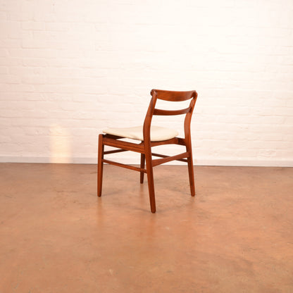 Set of 8 x MCM Dining Chairs by DS Vorster & Co