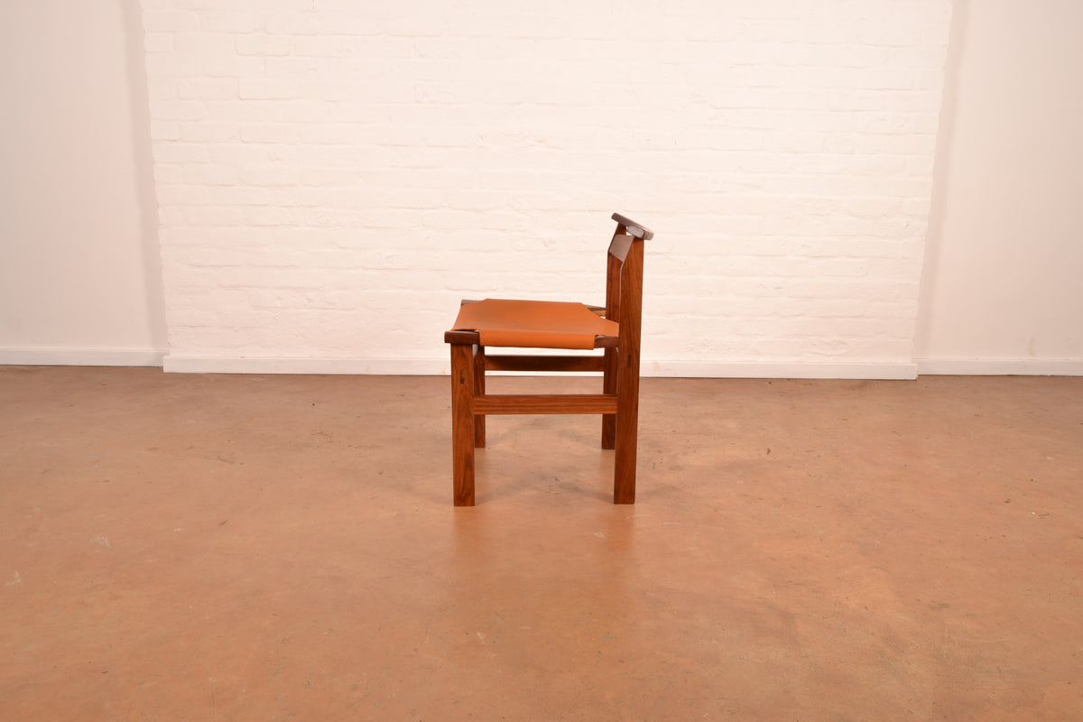 Set of 6 x Vintage Kallenbach’s South African Mid-Century Modern Dining Chairs by John Tabraham in Solid Kiaat & Full-Grain Leather