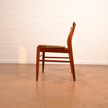 Set of 8 x MCM Dining Chairs by DS Vorster & Co