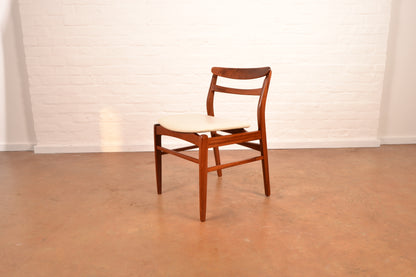 Vintage South African John Tabraham for DS Vorster & Co Mid-Century Modern 6–8 Seater Extendable Dining Set in African Mahogany – Original 1960s