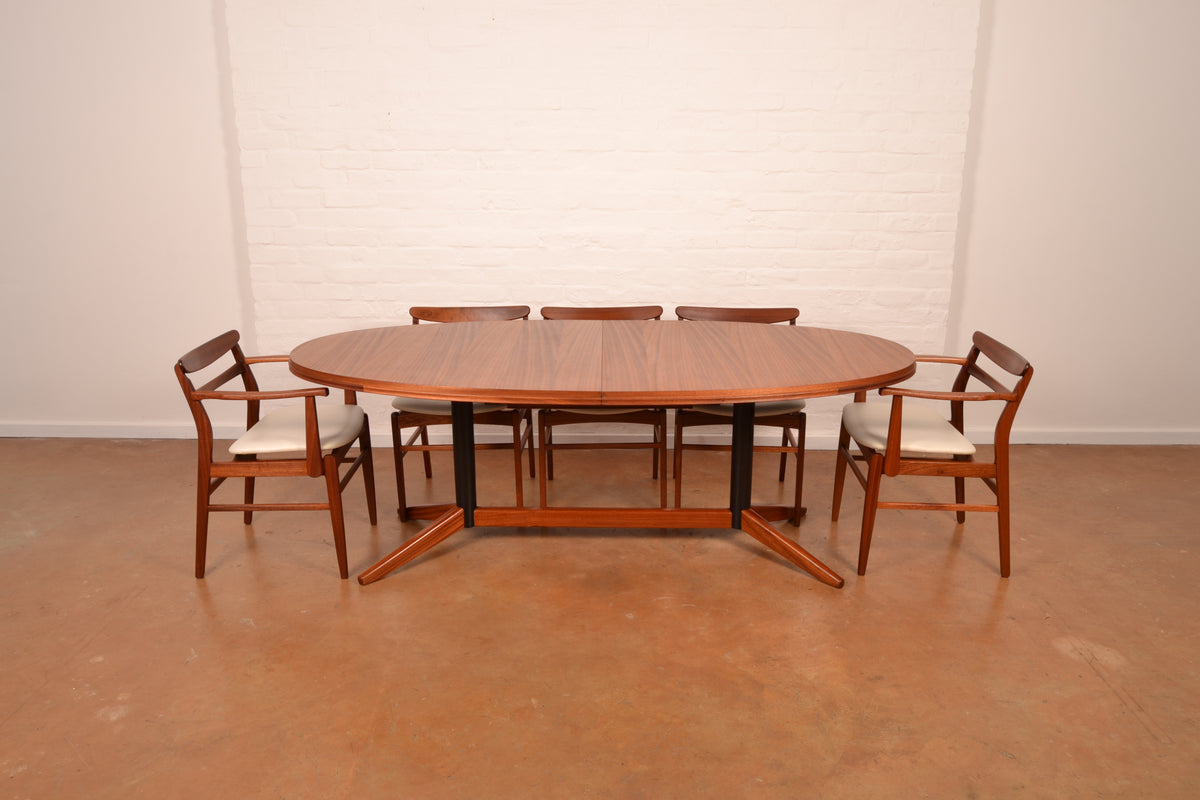 Vintage South African John Tabraham for DS Vorster & Co Mid-Century Modern 6–8 Seater Extendable Dining Set in African Mahogany – Original 1960s