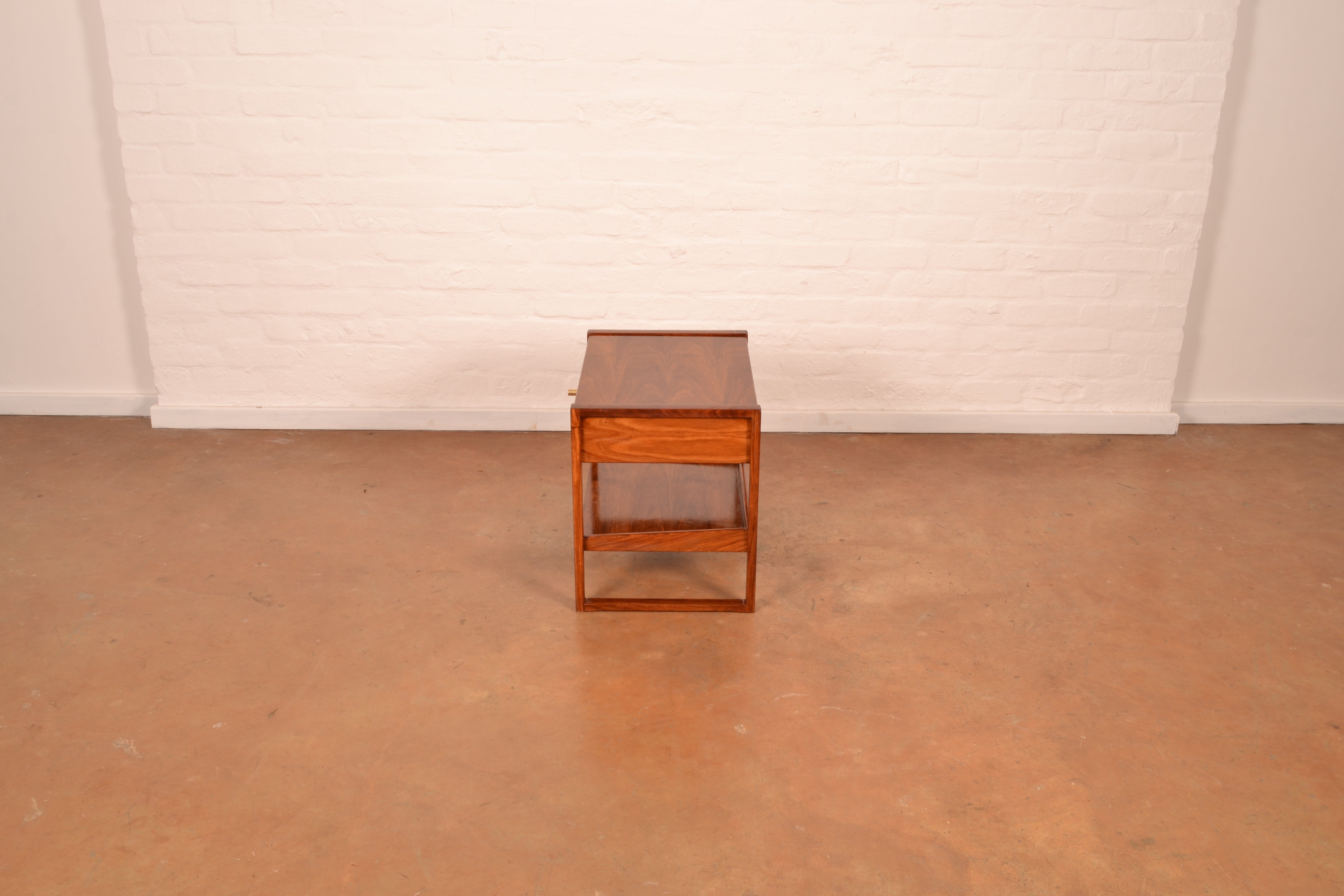 Kallenbach’s Mid-Century Modern Kiaat Nightstand