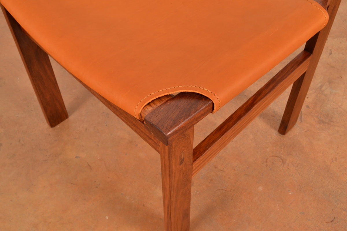 Set of 6 x Vintage Kallenbach’s South African Mid-Century Modern Dining Chairs by John Tabraham in Solid Kiaat & Full-Grain Leather