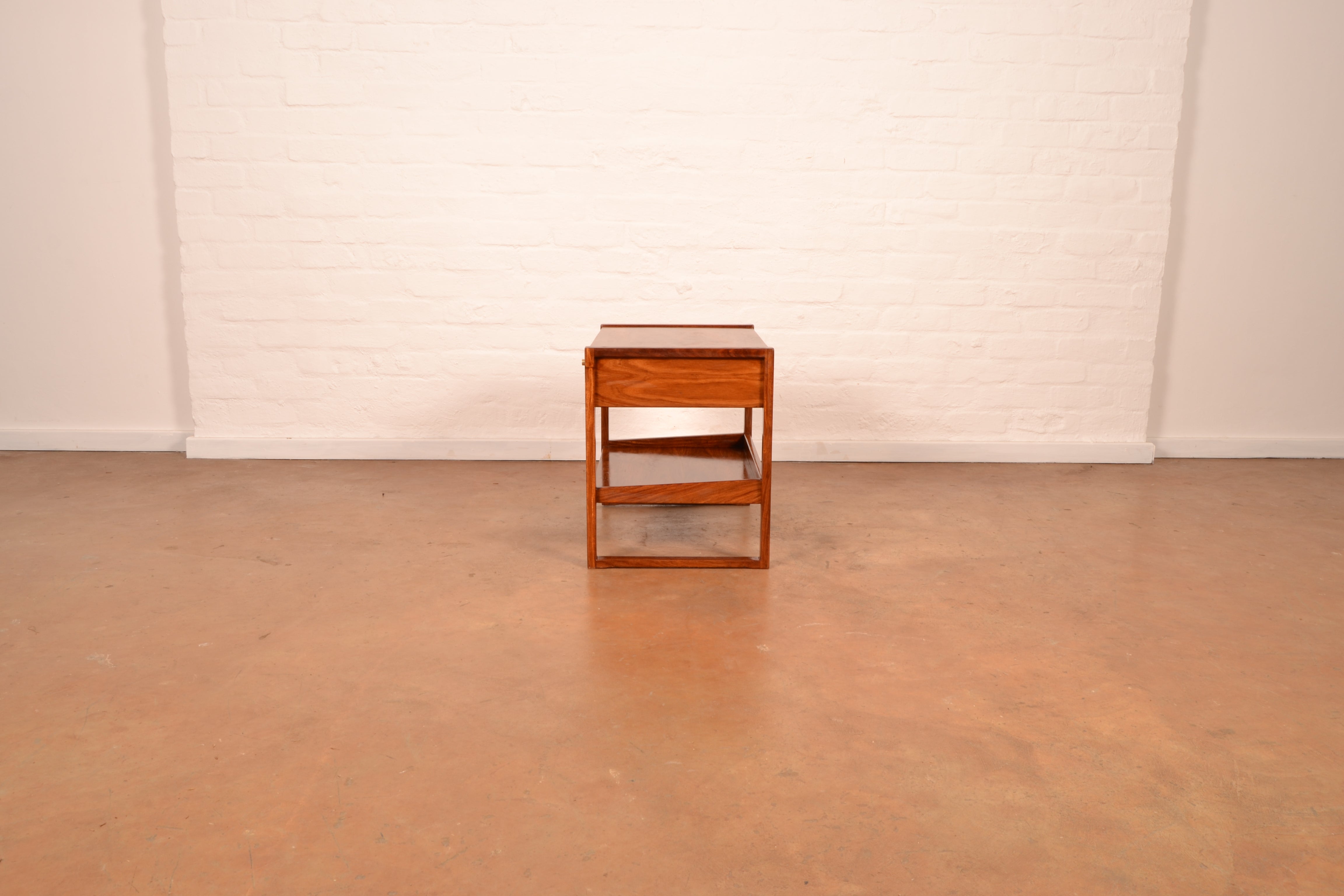 Kallenbach’s Mid-Century Modern Kiaat Nightstand