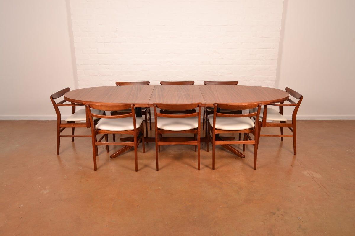 Vintage South African John Tabraham for DS Vorster & Co Mid-Century Modern 6–8 Seater Extendable Dining Set in African Mahogany – Original 1960s