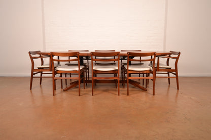 8–10 Seater Extendable South African Mid-Century Modern Dining set designed by John Tabraham for DS Vorster & Co in Mahogany