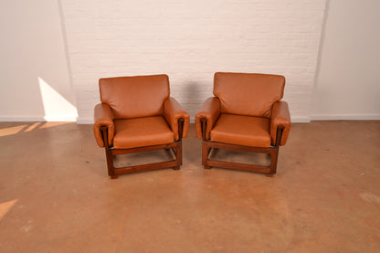 Vintage Pair of Genuine Leather "Copa" Style Armchairs in Brazilian Walnut