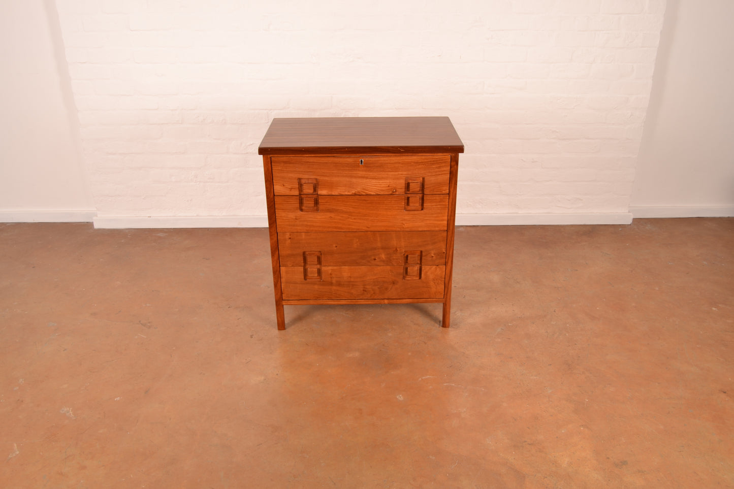 British Mid-Century Modern Chest of Drawers in Kiaat by Greaves & Thomas  – Expertly Restored Compact 4-Drawer Dresser