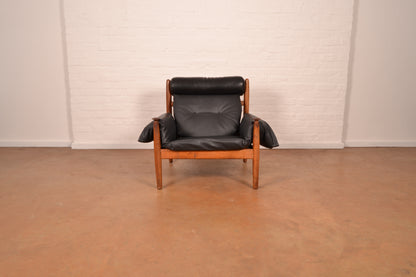 Vintage ‘Amiral’ Lounge Chair & Ottoman in Solid Kiaat