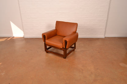 Vintage Pair of Genuine Leather "Copa" Style Armchairs in Brazilian Walnut