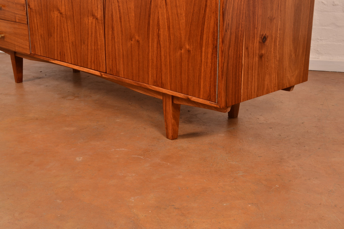 Vintage MCM Sideboard & Display Cabinet in Kiaat by Kallenbach's
