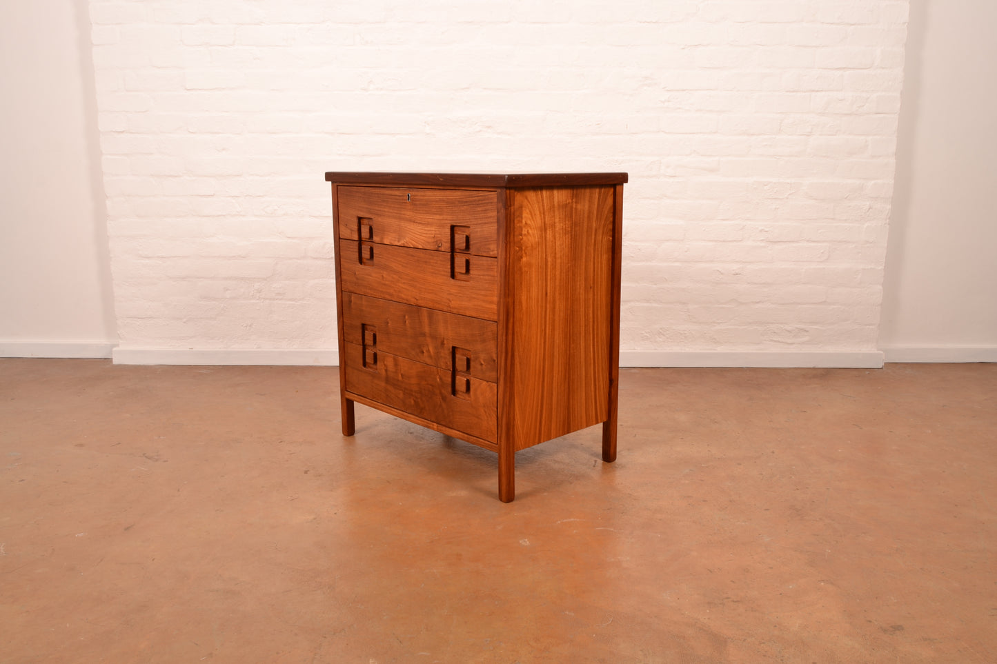 British Mid-Century Modern Chest of Drawers in Kiaat by Greaves & Thomas  – Expertly Restored Compact 4-Drawer Dresser