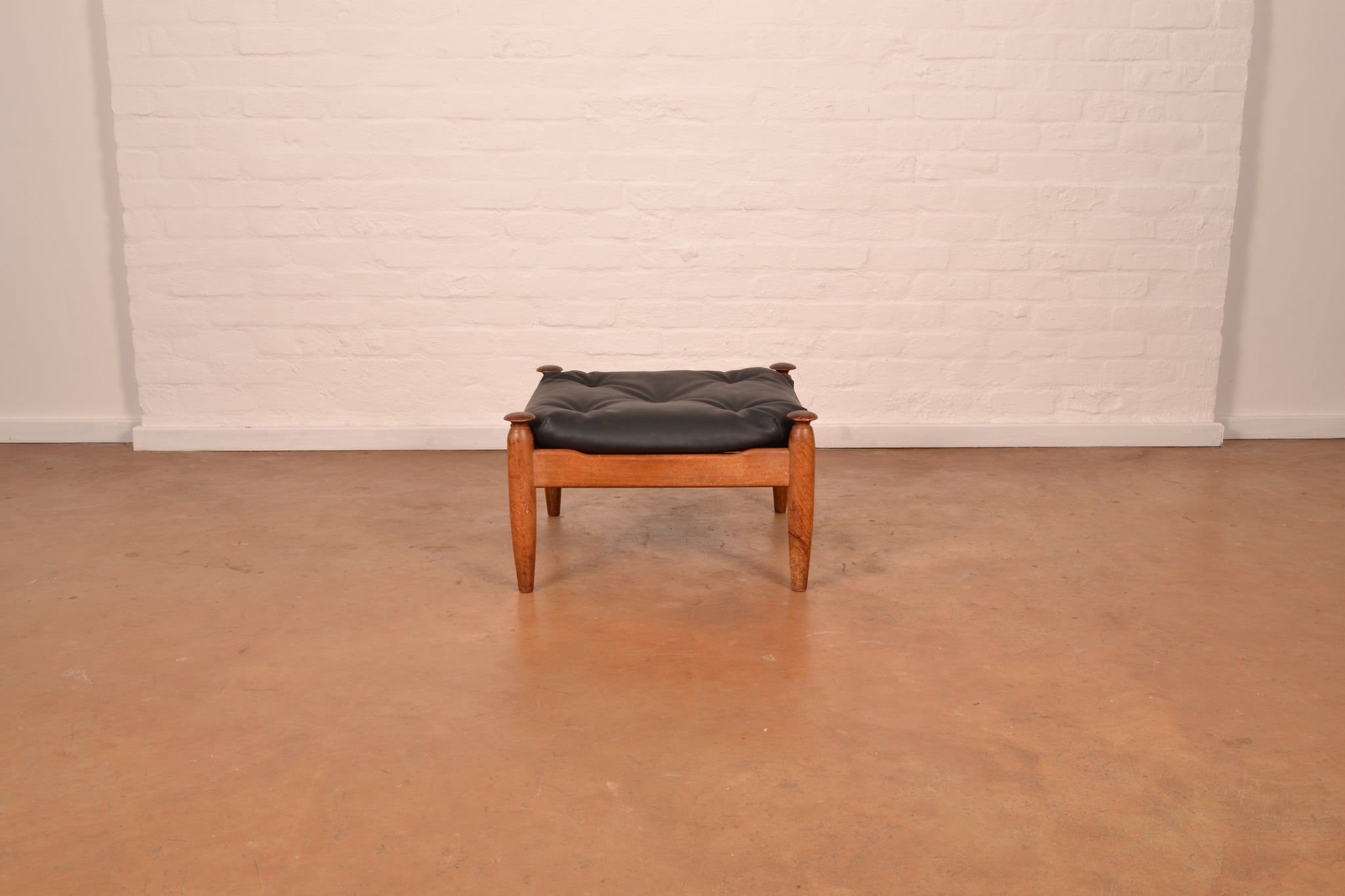 Vintage ‘Amiral’ Lounge Chair & Ottoman in Solid Kiaat