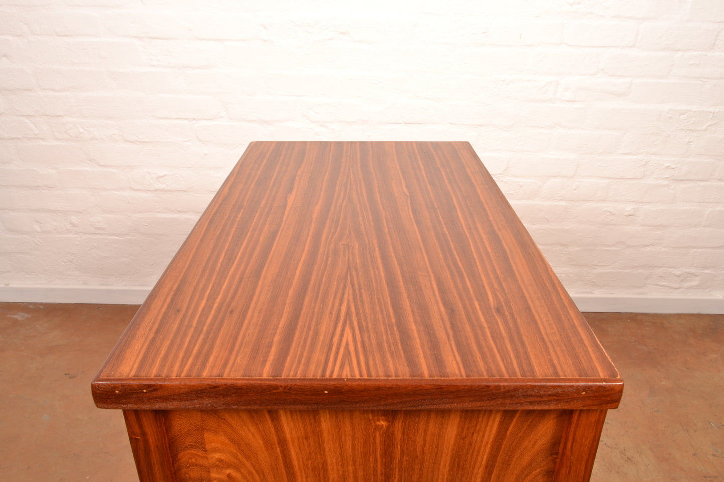 British Mid-Century Modern Chest of Drawers in Kiaat by Greaves & Thomas  – Expertly Restored Compact 4-Drawer Dresser