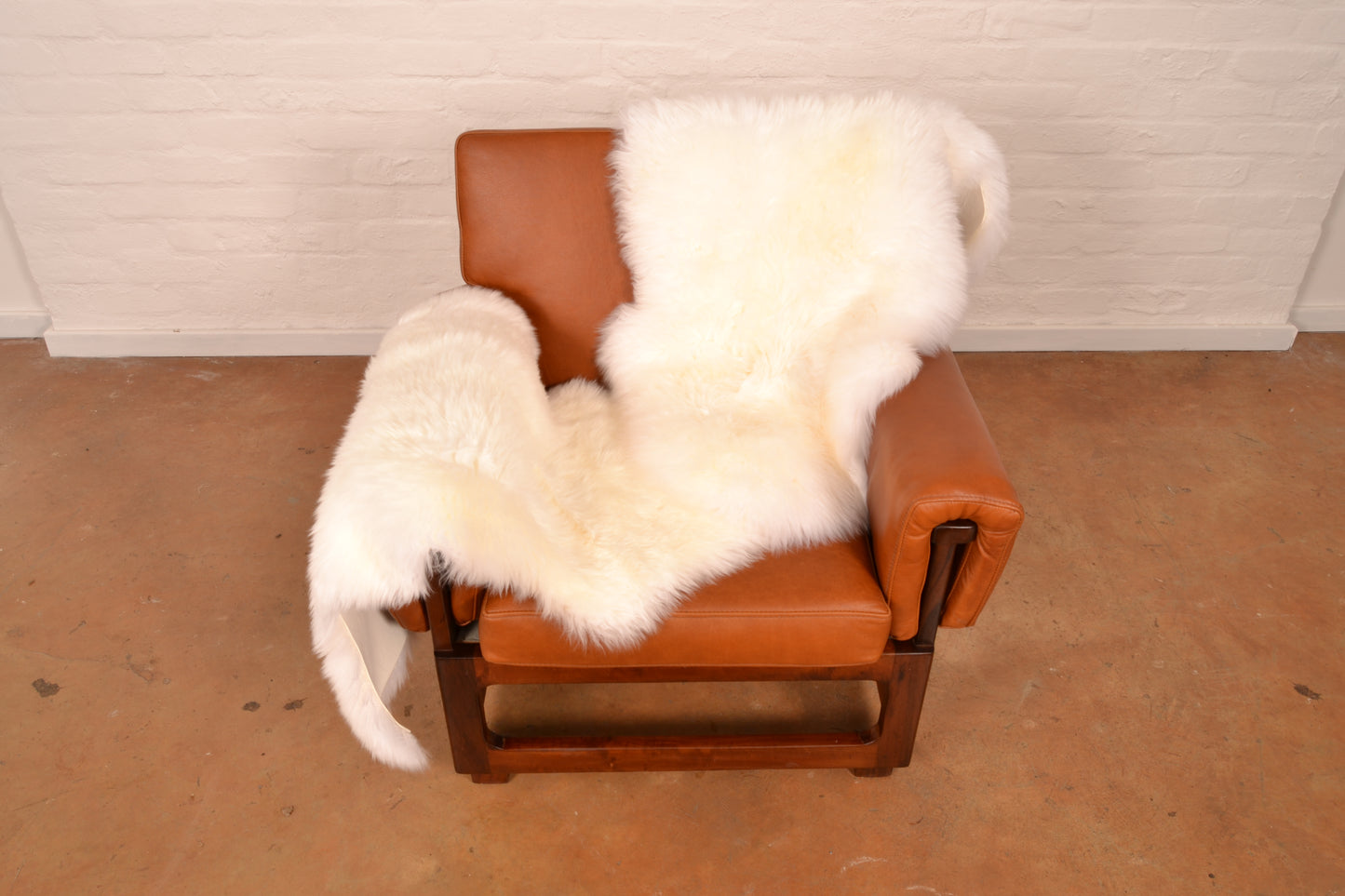 Luxurious Arctic White Sheep Skin