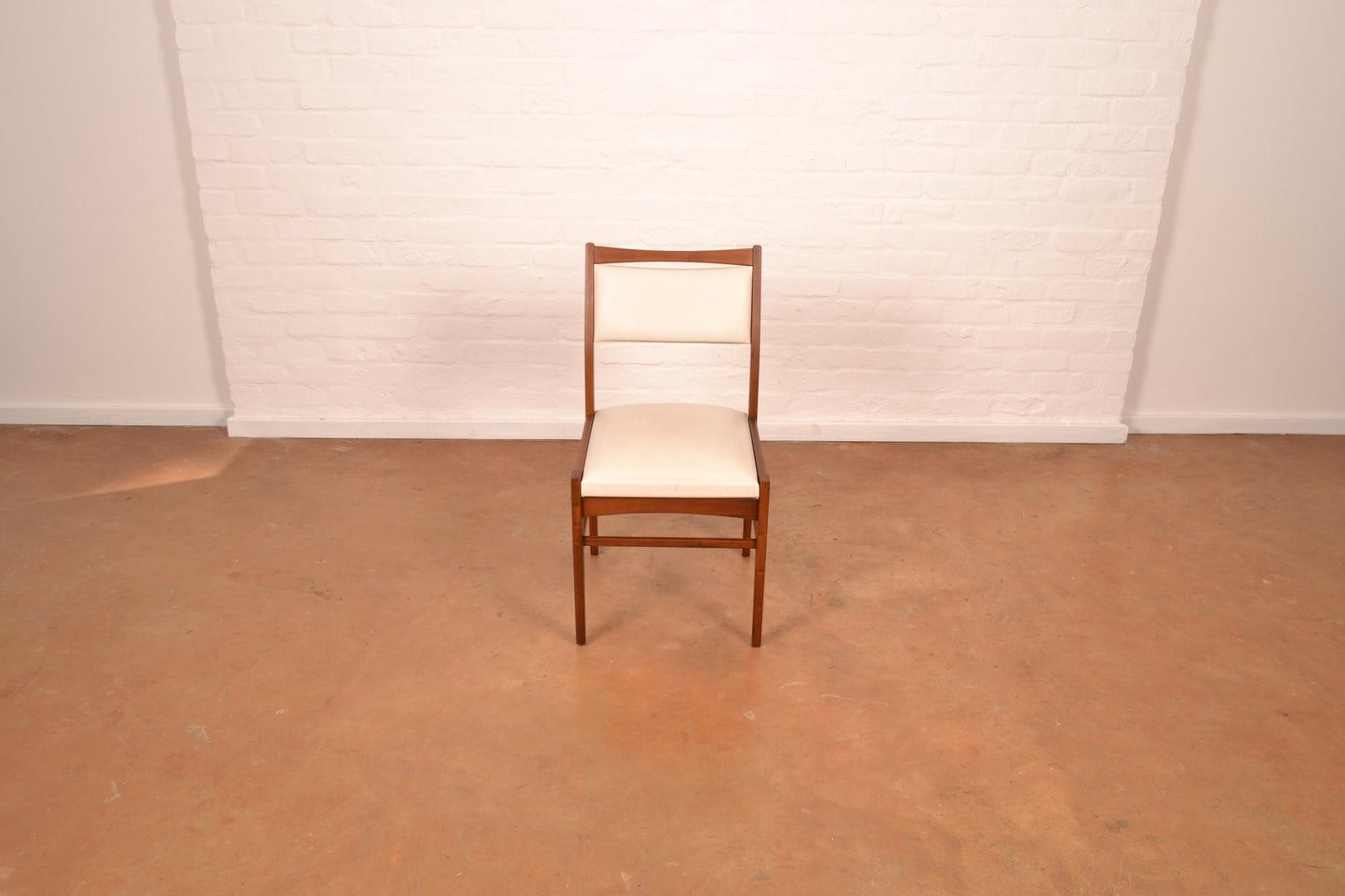 Set of 4 x Vintage MCM Dining chairs in Imbuia by DS Vorster & Co