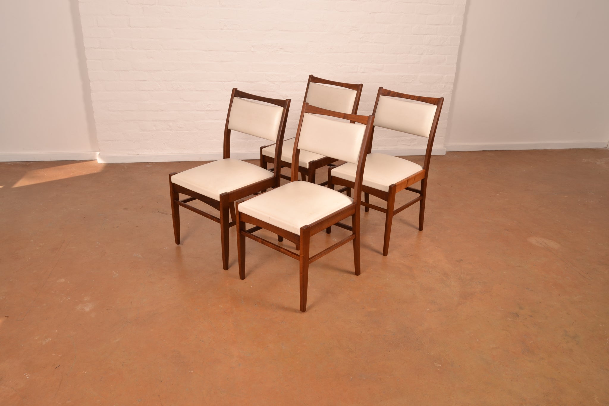 Set of 4 x Vintage MCM Dining chairs in Imbuia by DS Vorster & Co