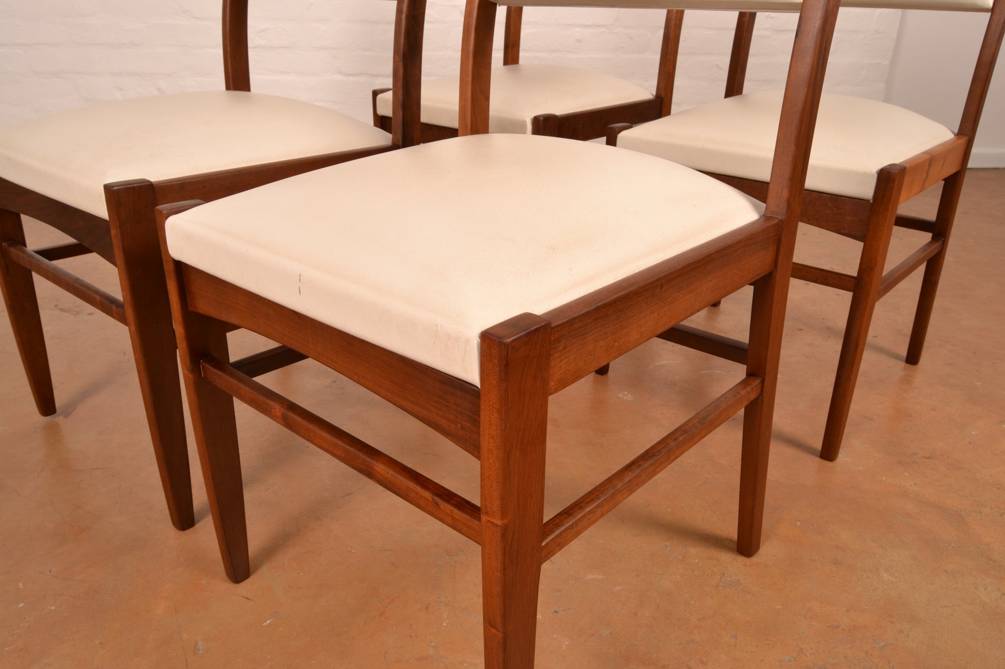 Set of 4 x Vintage MCM Dining chairs in Imbuia by DS Vorster & Co