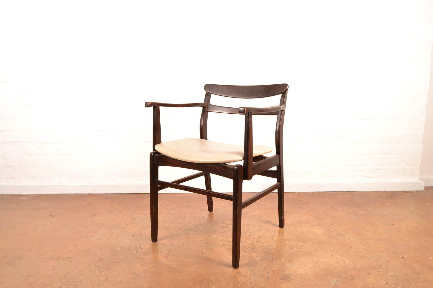 6-8 Seater Mid Century Modern Extendable Dining Set by John Tabraham for DS Vorster & Co