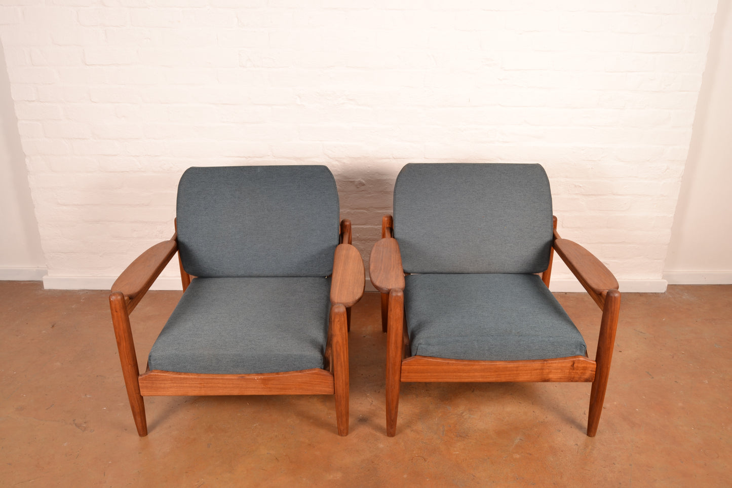 Mid Century Modern Lounge Set