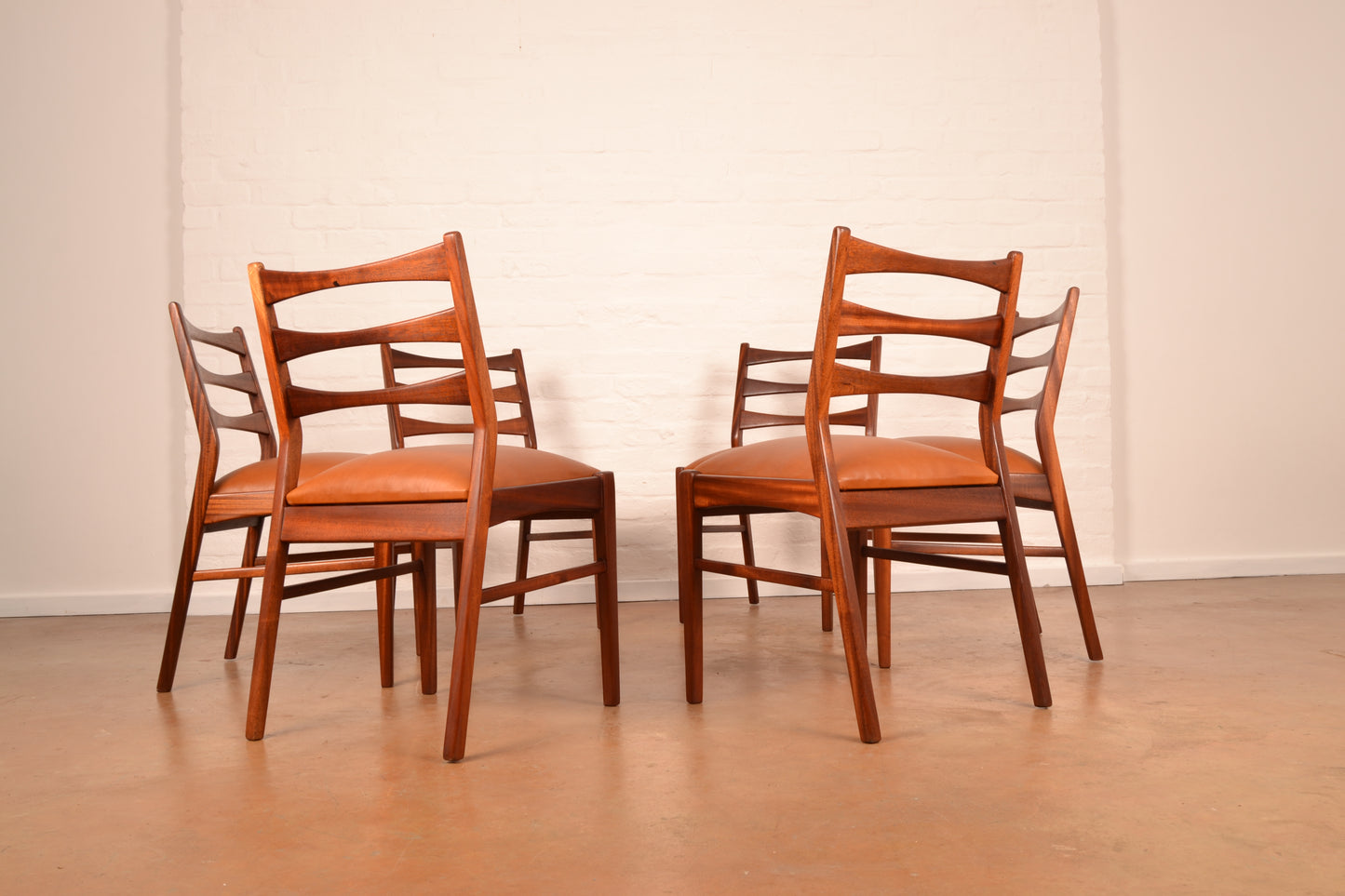 6-Seater Mid Century Modern Dining Set by DS Vorster & Co