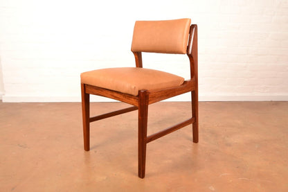 Set of 8 x Mid Century Modern Dining Chairs