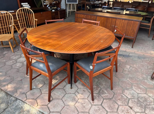 Mid Century Modern 6-Seater Dining Table